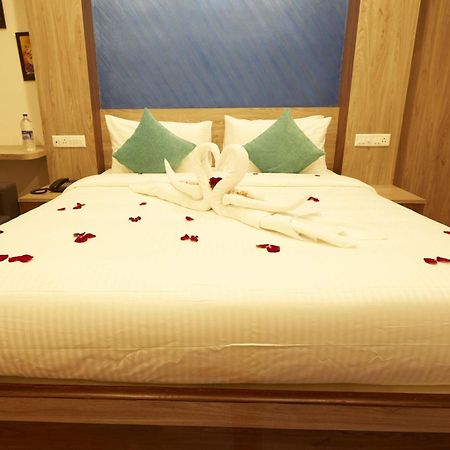 Hotel Ramtel Inn Maduráj Kültér fotó