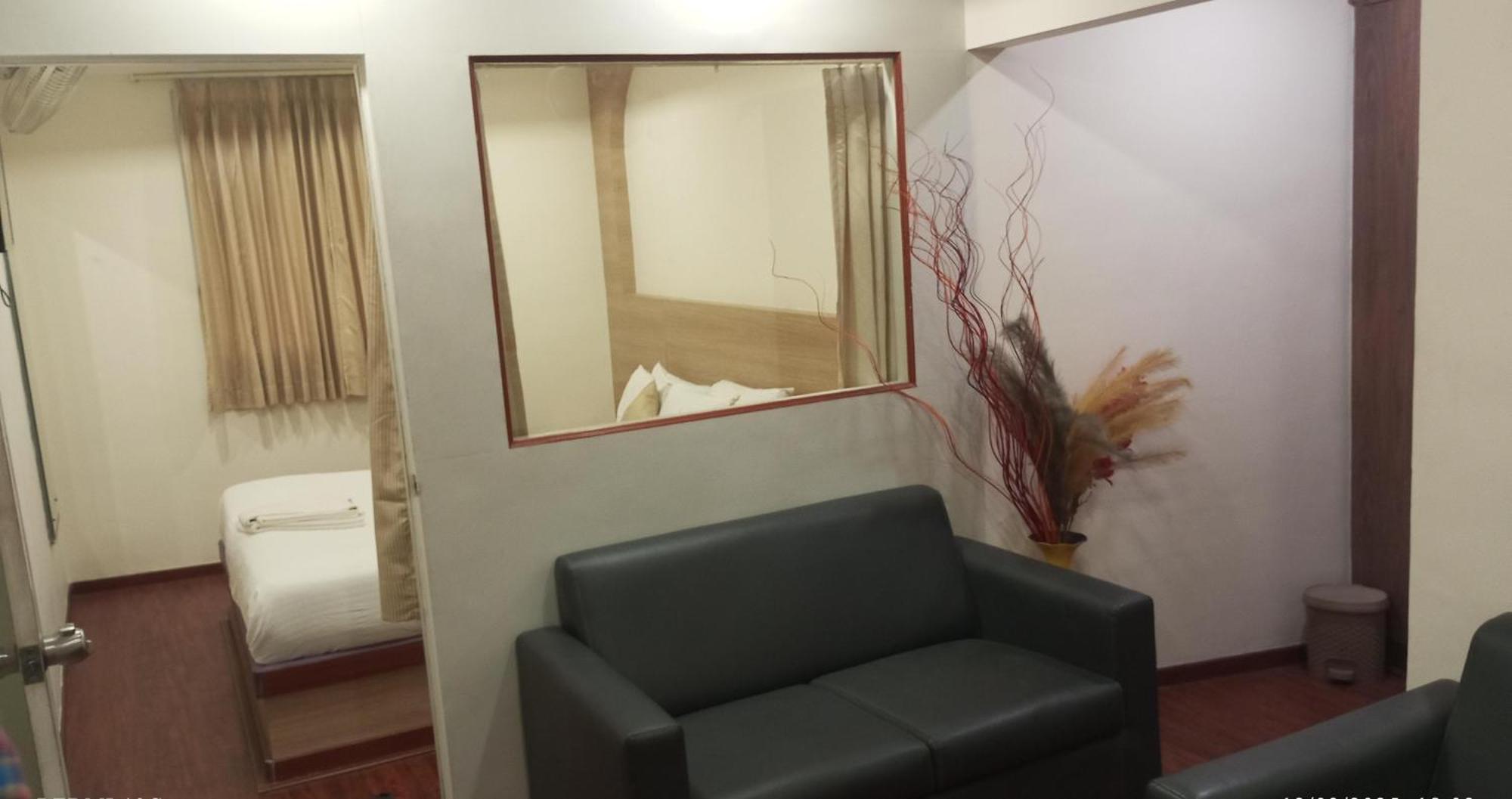 Hotel Ramtel Inn Maduráj Kültér fotó