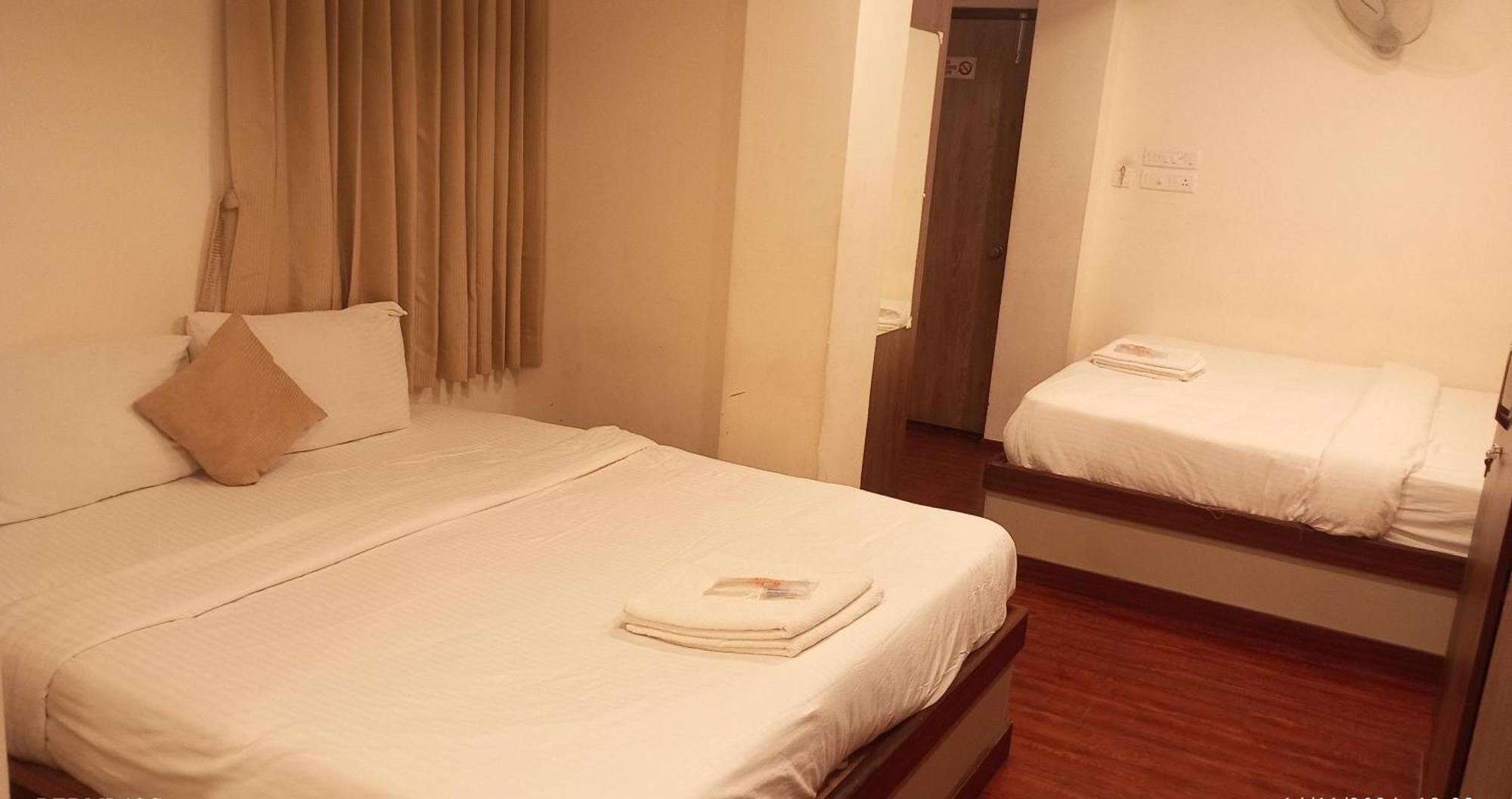 Hotel Ramtel Inn Maduráj Kültér fotó
